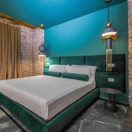 Colonna Suite Del Corso Roma Esterno foto