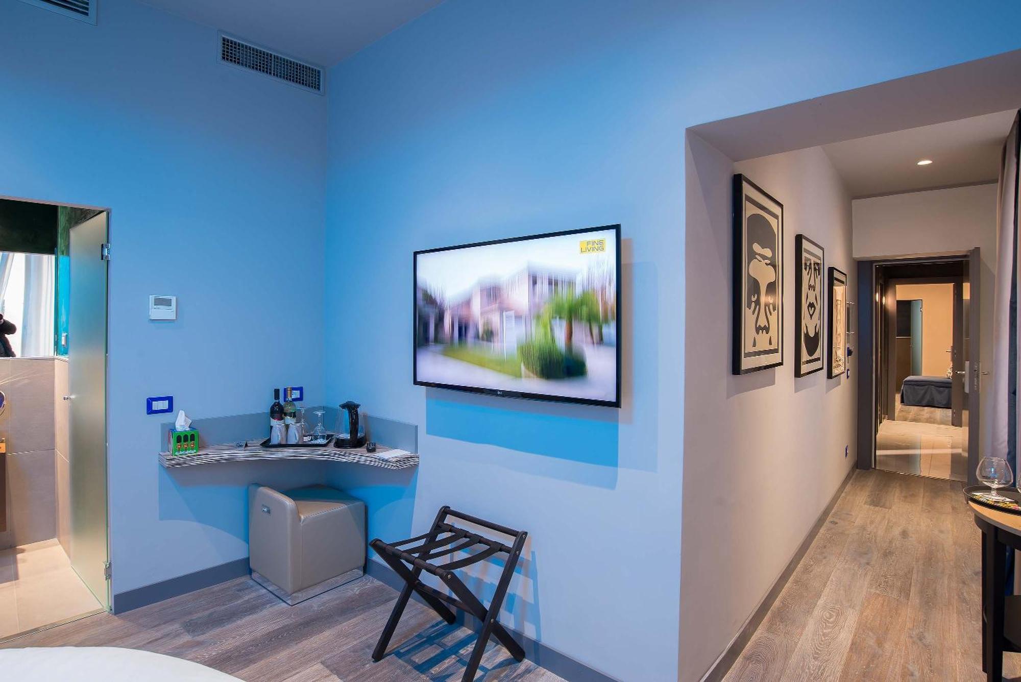 Colonna Suite Del Corso Roma Esterno foto
