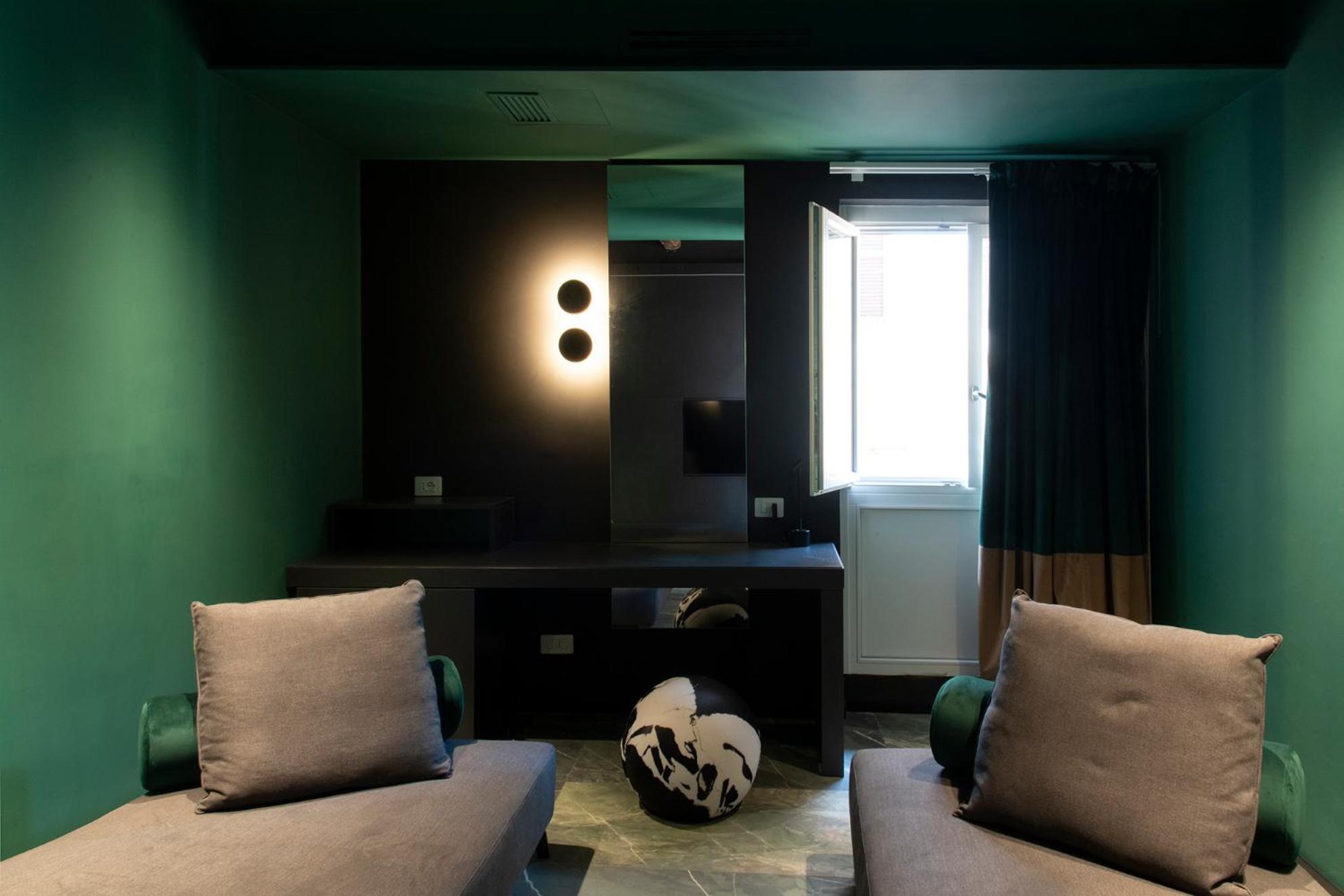 Colonna Suite Del Corso Roma Esterno foto