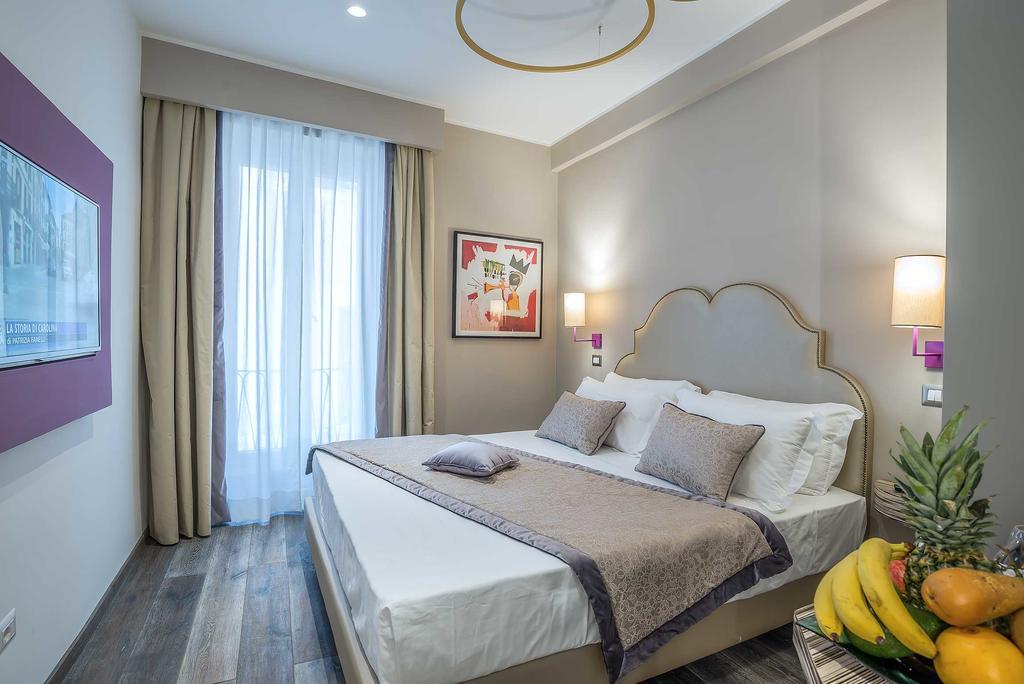 Colonna Suite Del Corso Roma Esterno foto